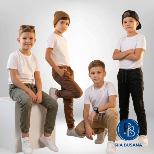 Ria Busana - Bombi - Celana Panjang Kasual Anak Pria Katun Polos Pinggang Serut Art. BPUK01601GTN.BP