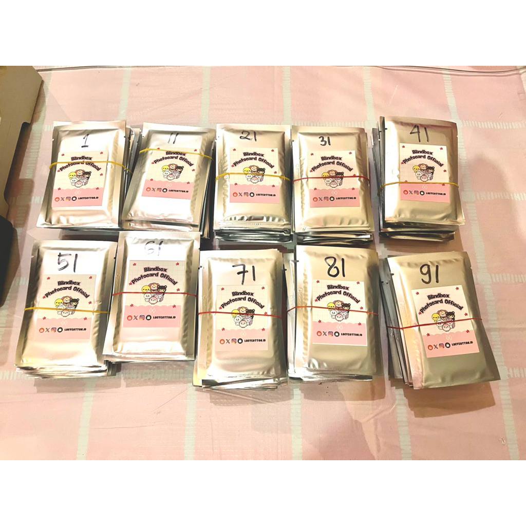 BLINDBOX PC EXO OFFICIAL DO CHANYEOL SEHUN KAI SUHO BAEKHYUN LAY XIUMI CHEN PHOTOCARD ALBUM MD