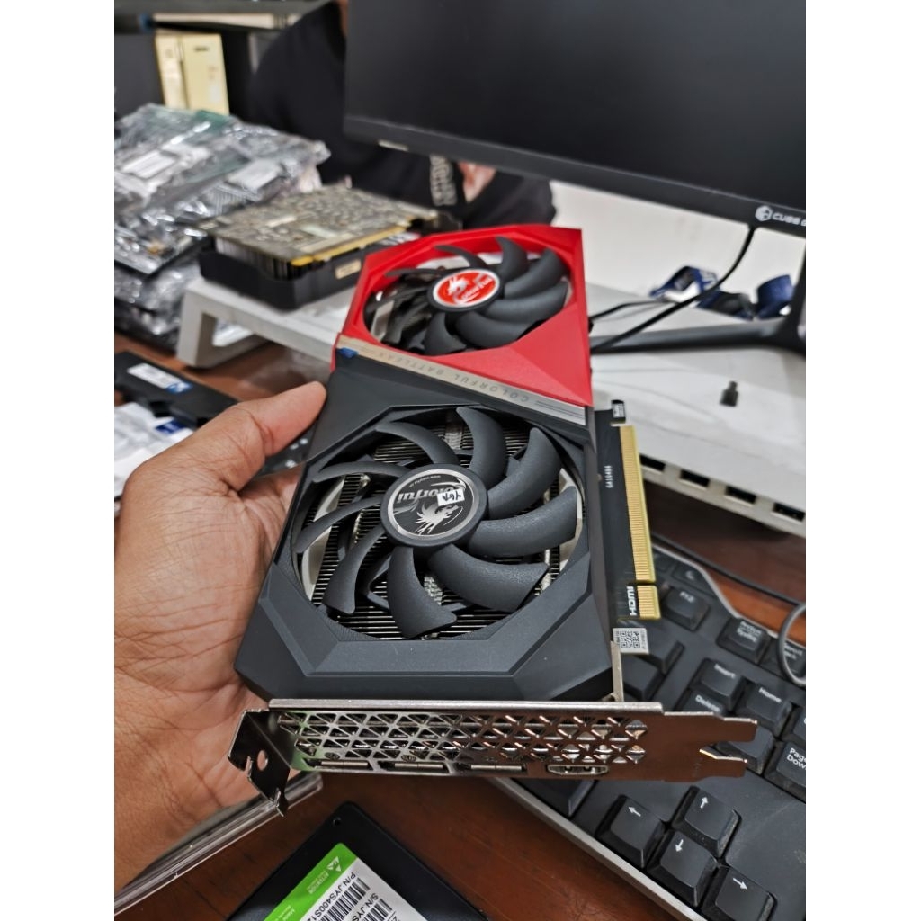 VGA COLORFUL GTX 1650 DDR6 LIKE NEW