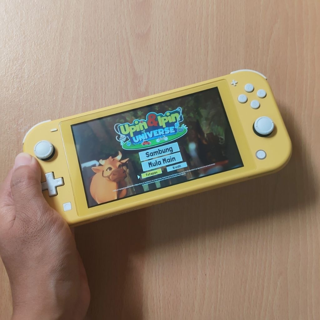 Nintendo switch lite yellow Ofw preloved