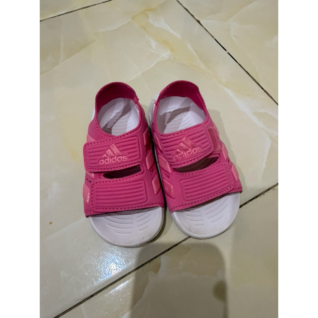 Sendal Adidas Altaswim