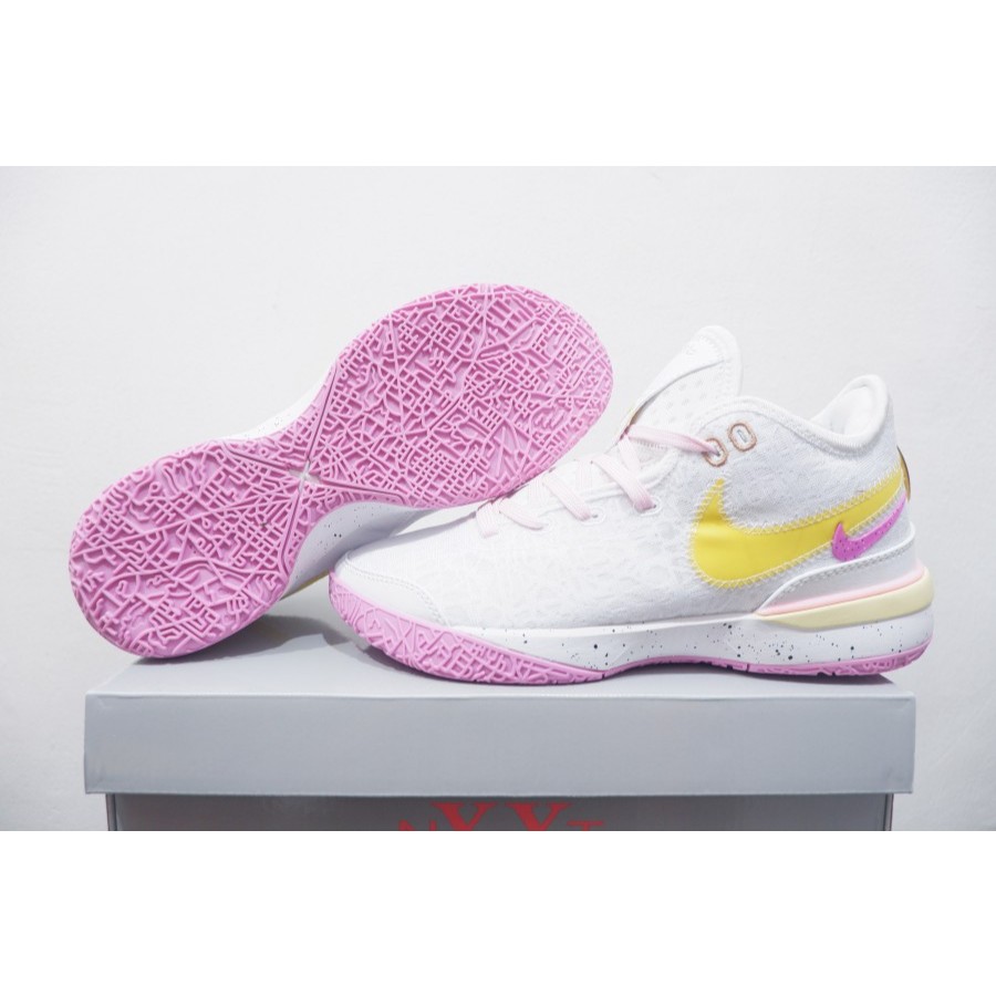 SEPATU BASKET LEBRON 20 NXXT LOW THE CROWN