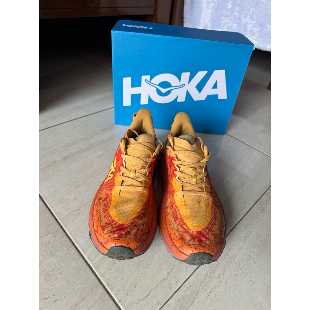 Hoka Speedgoat 6