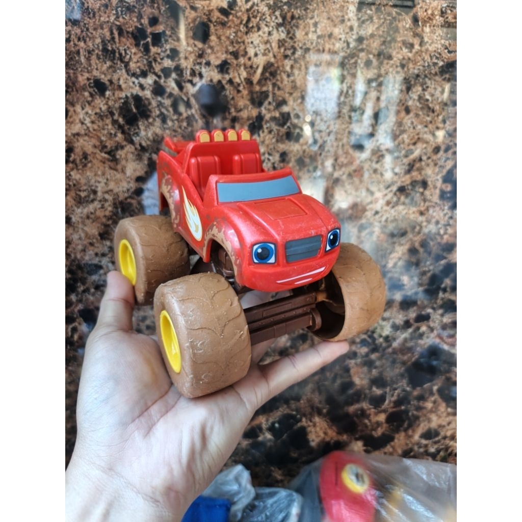 fisher price figure blaze & monster machines