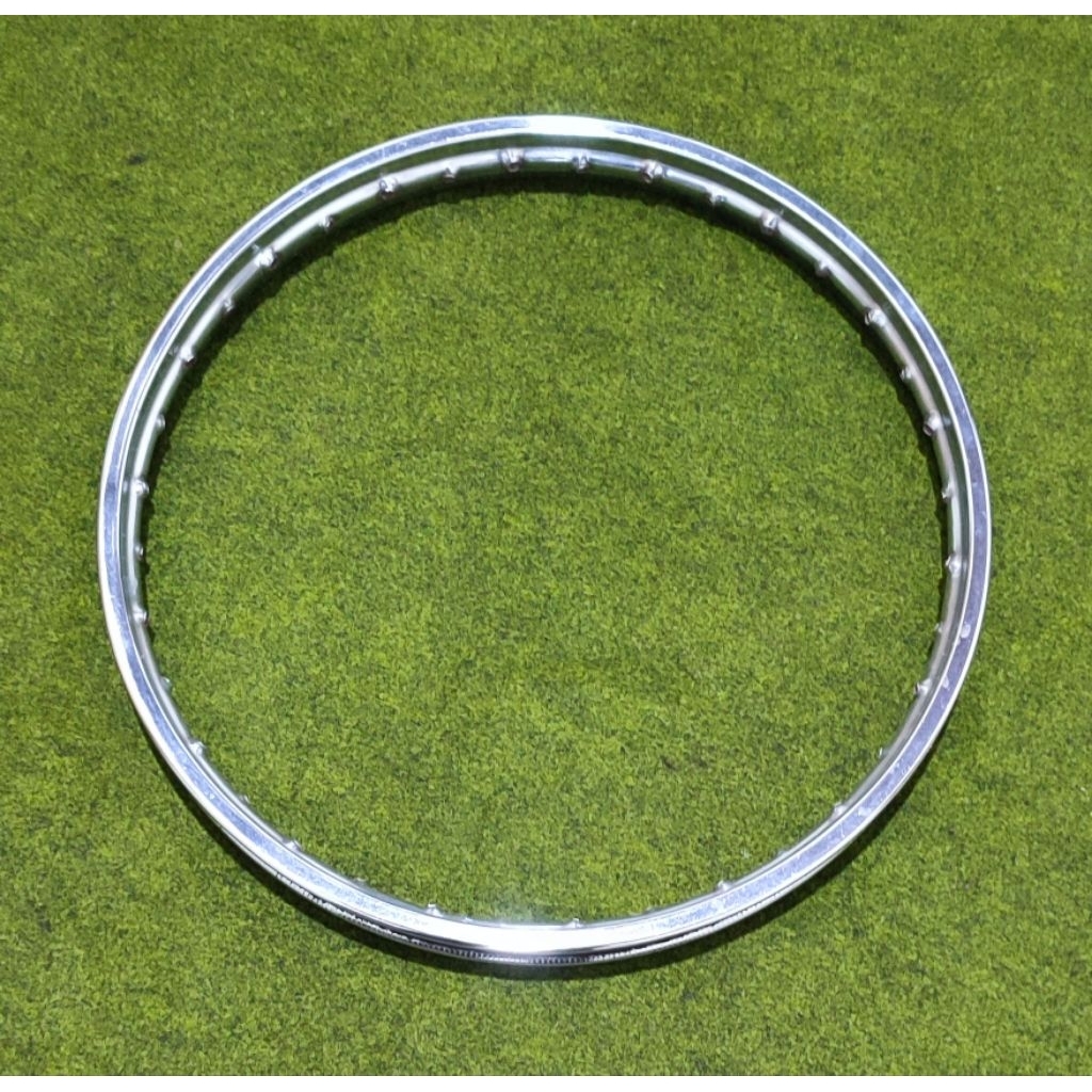 VELG HM TENGAH SIZE 120 RING 17 KONDISI SECOND TIDAK PEANG TIDAK RETAK SIAP PAKAI