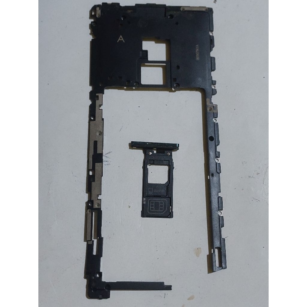 tutup mesin + simtray sony xz3 second original cabutan