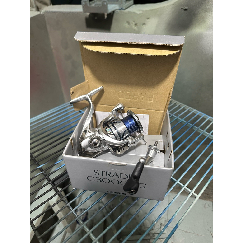 SHIMANO STRADIC FM C3000 HG