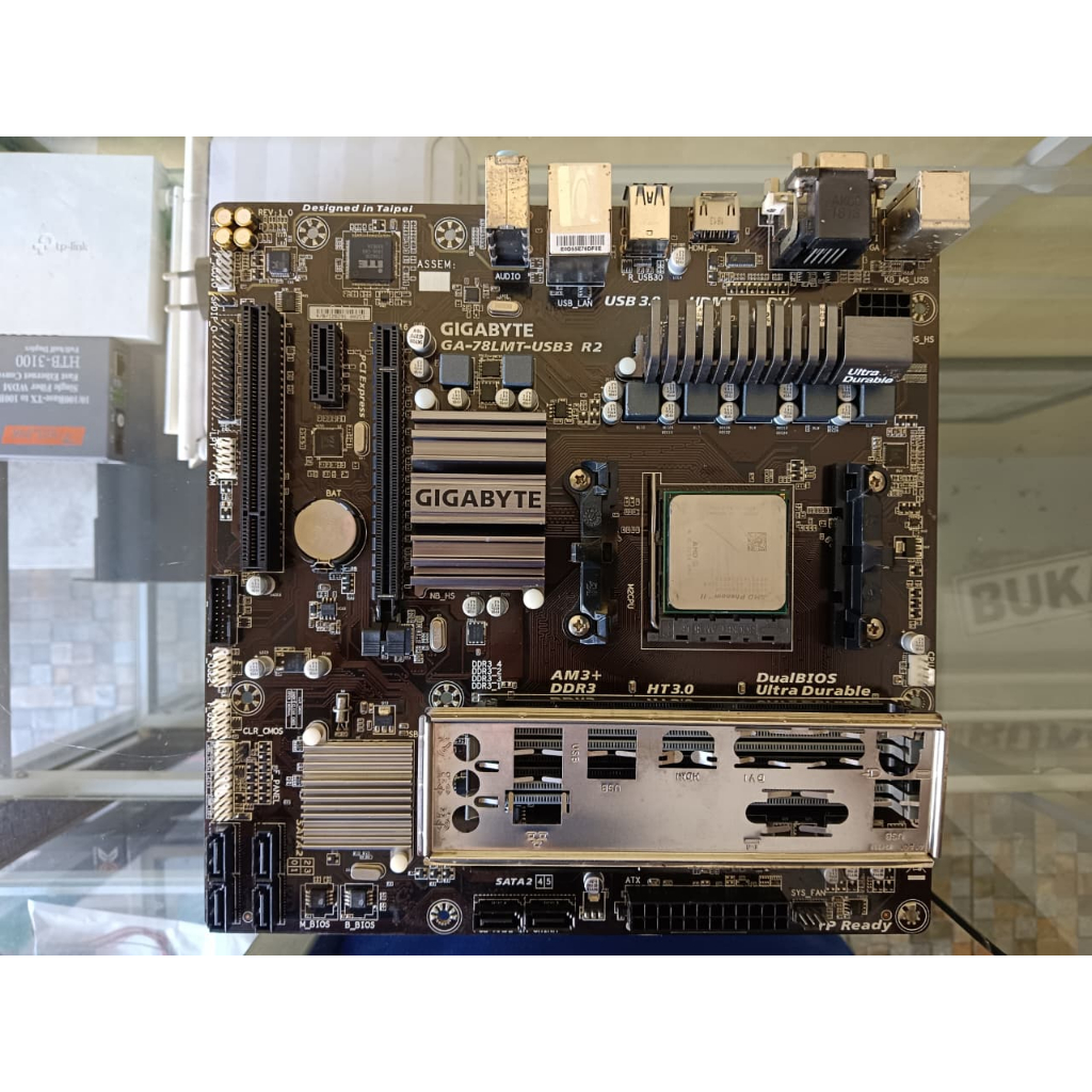 MOBO GIGABYTE GA78LMT/AMD PHENOM II x4 955