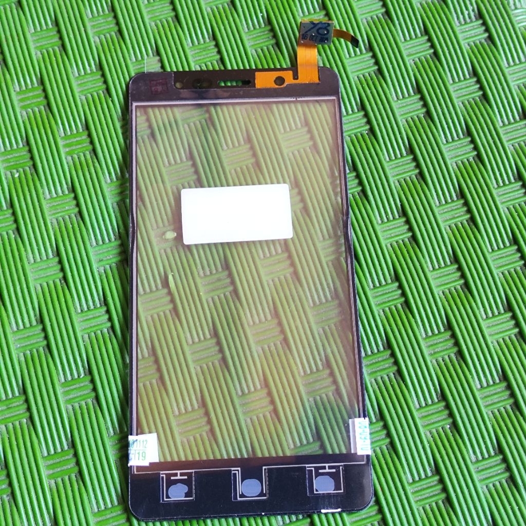 Touchscreen Untuk Smartfren Andromax R2 I56D2GLayar sentuh Andromax R2 I56D2G