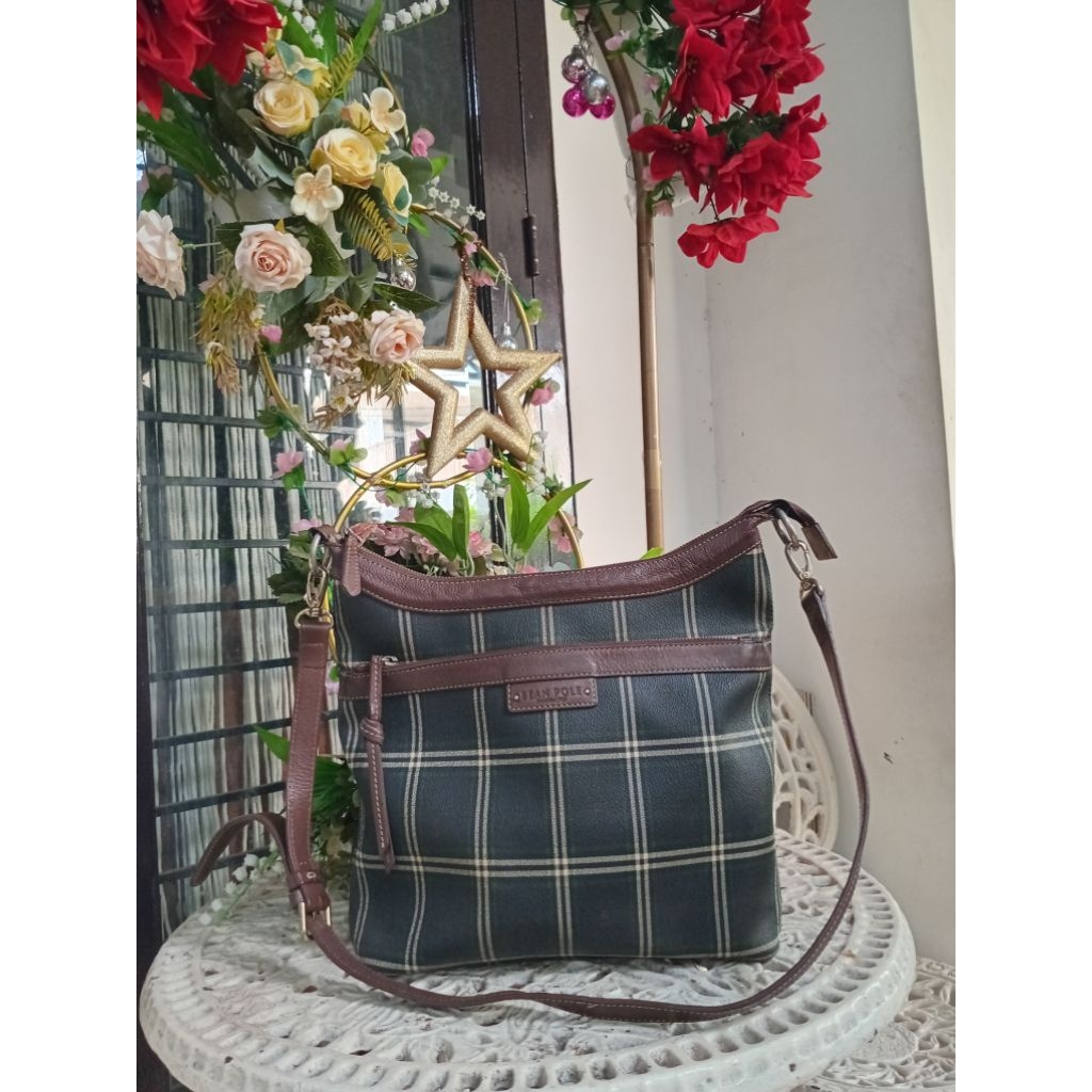 Tas Sling Bag Bean Pole Kotak-kotak (preloved)
