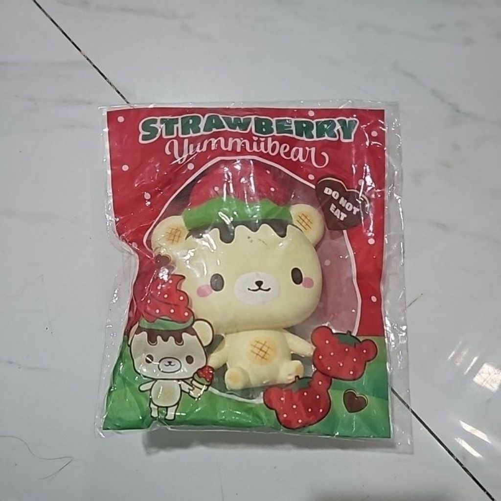 Yummiibear Mascot Strawberry