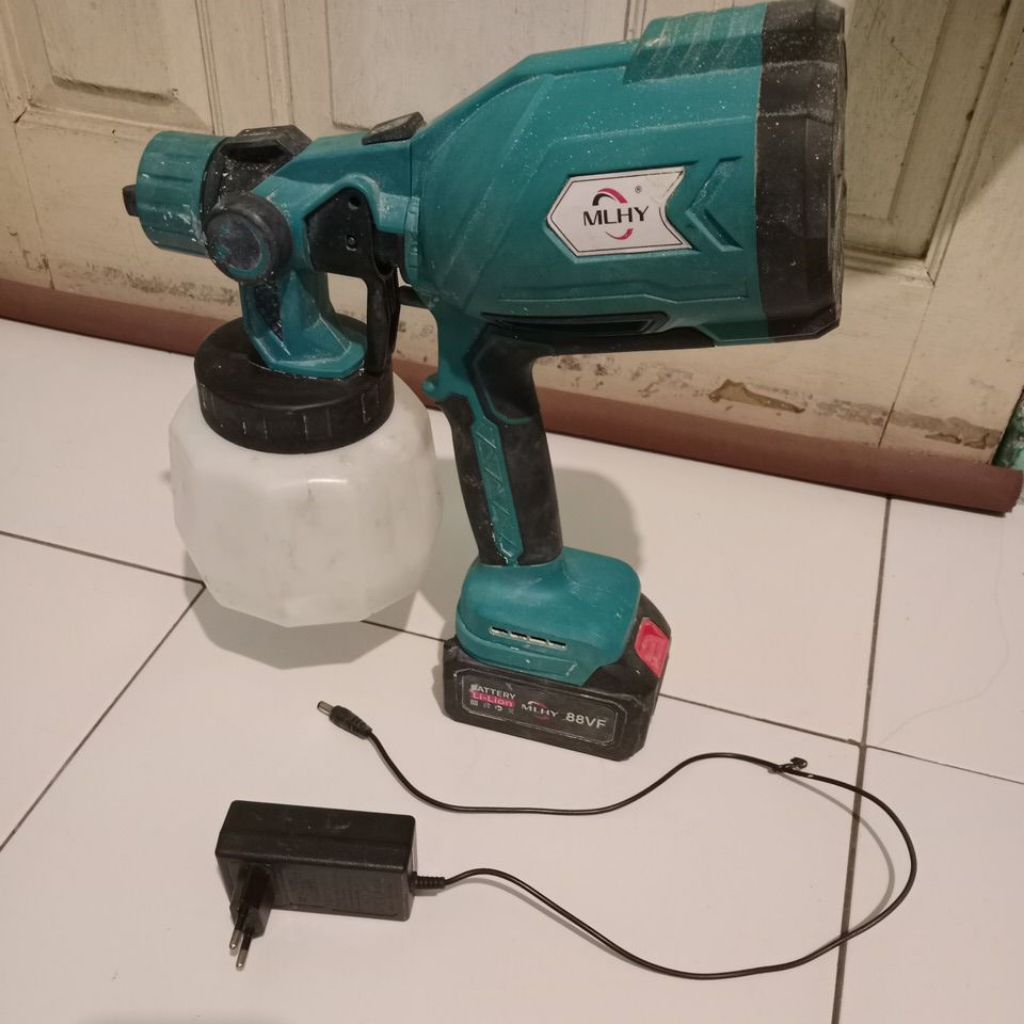 MLHY Electric Spray Gun 980W 1000mL Cordless Baterai Lithium Alat Semprotan Cat (Bekas)