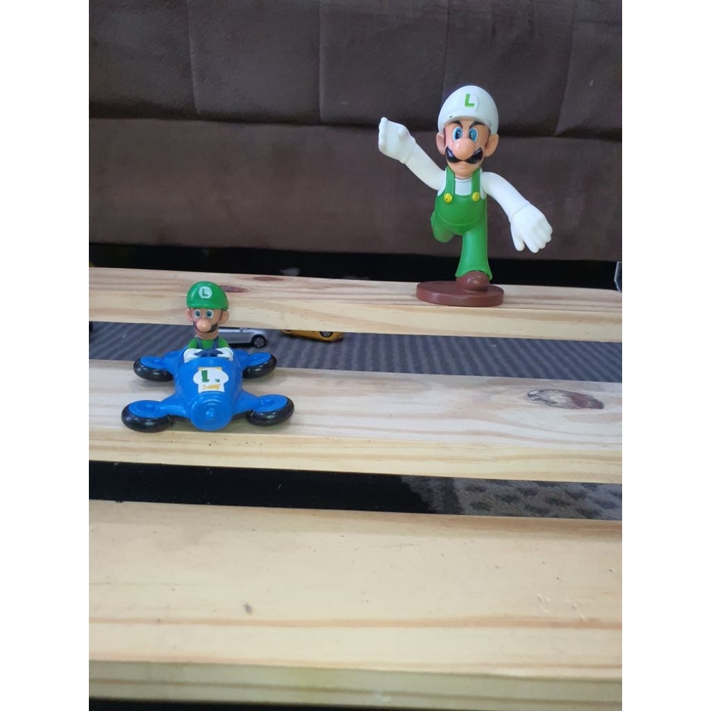 TERMURAH figure super mario ori by nintendo