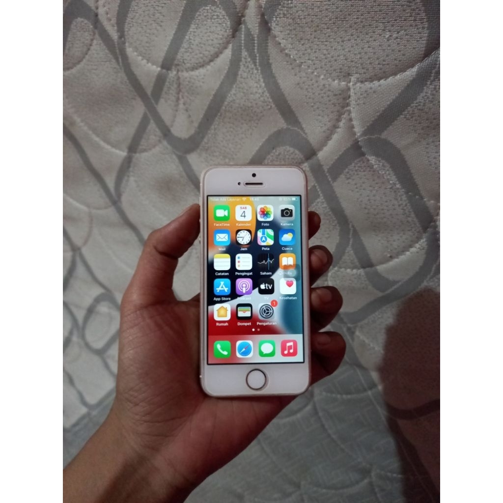 Iphone SE 2016 internal 128GB
