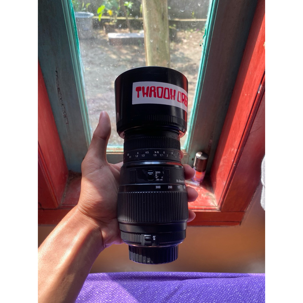 lensa sigma 70 300mm