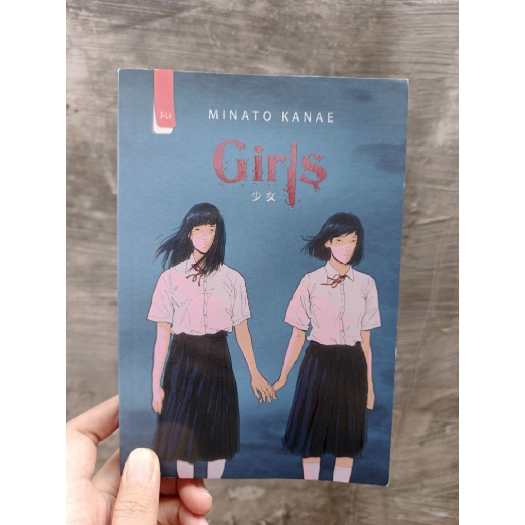 Preloved Novel Girls - Minato Kanae
