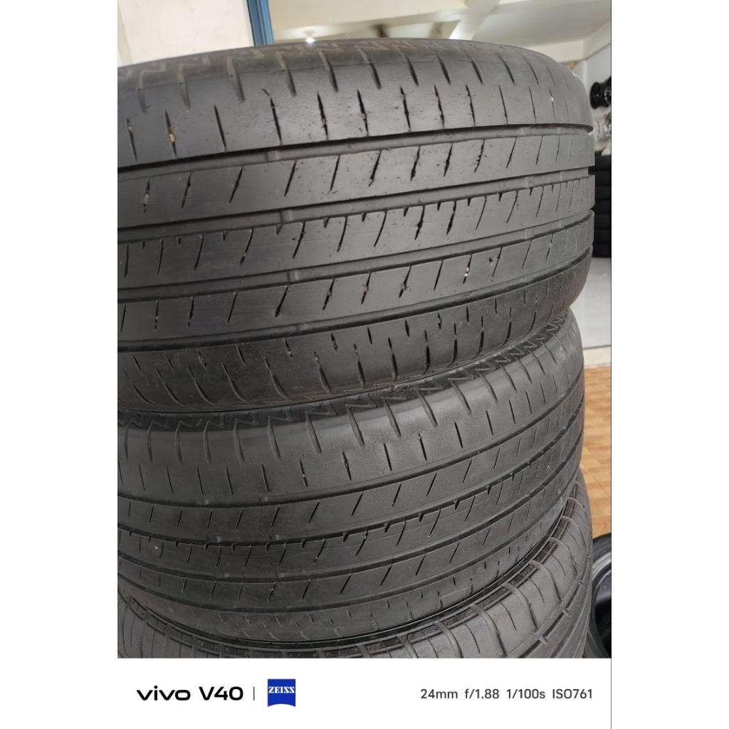 205/50 R17 Bridgestone turanza t005a