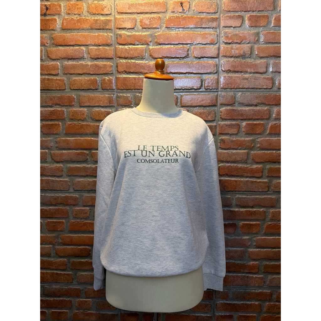Sweater sweatshirt Tate warna abu misty