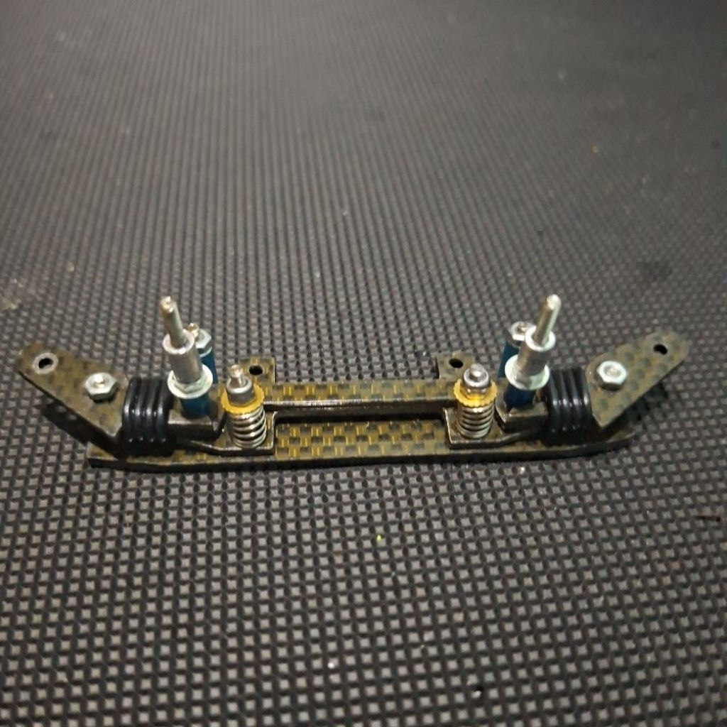 Front stay STO Tamiya AT Pivot