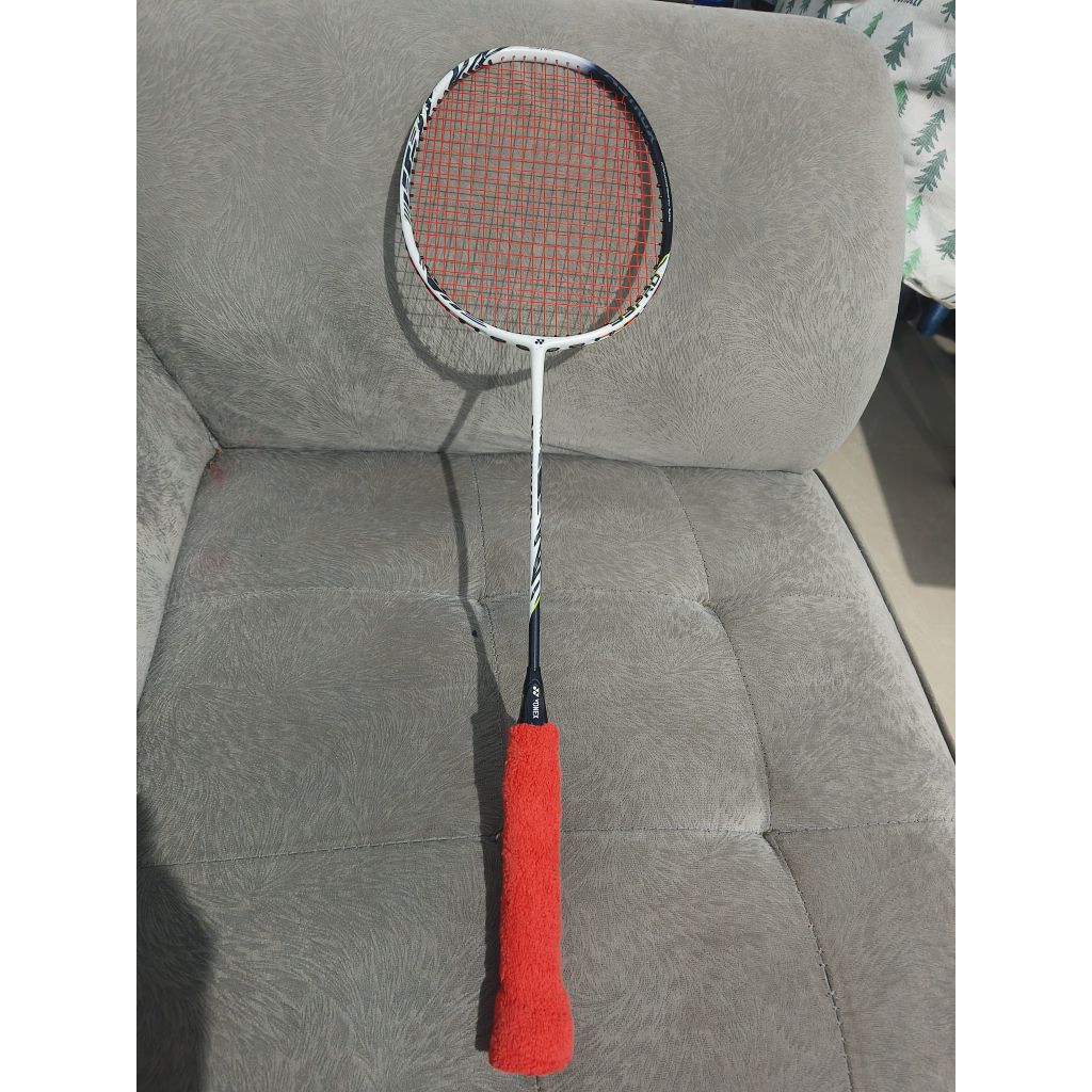 Raket Badminton Yonex Astrox 99 Pro