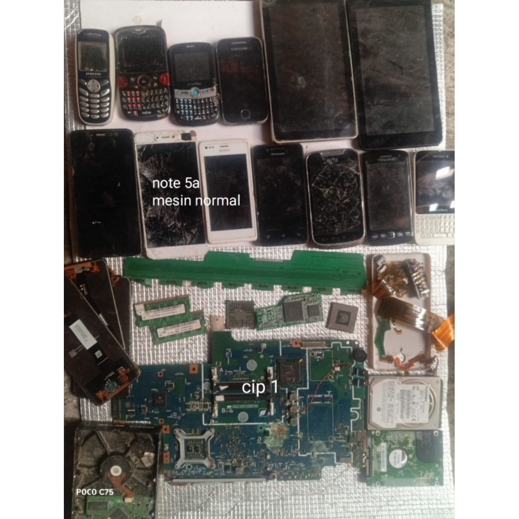 hp dan mainboard laptop bekas rosok