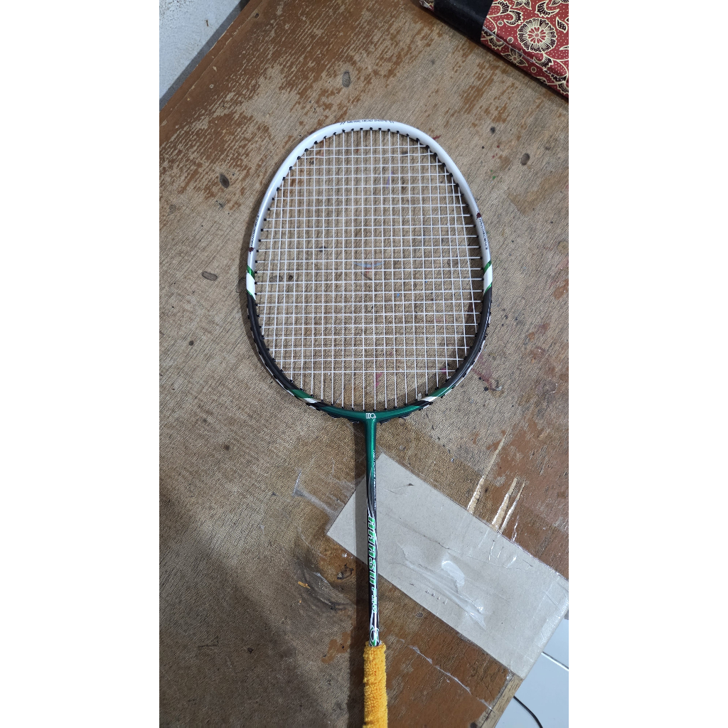 Raket Badminton Hiqua Araso Pro 7 (100% Original) second bekas seken