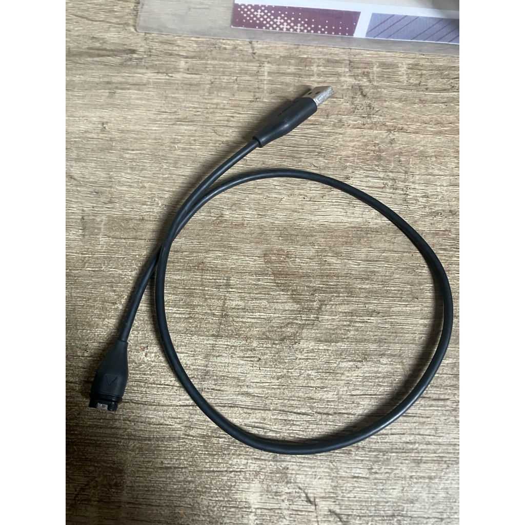 kabel charger jam garmin usb