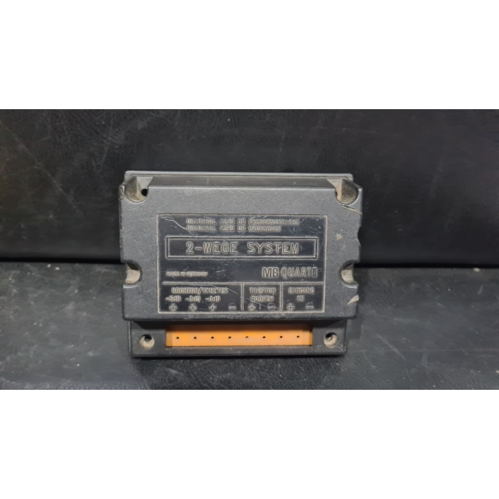 Casing case crossover passive pasif mobil MB QUART Germany bekas