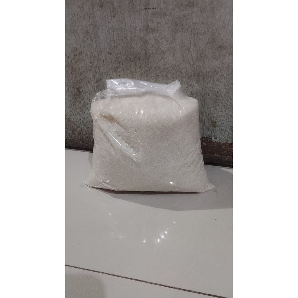 GULA PASIR LOKAL 1KG UTUH RASA MANIS WARNA KECOKLATAN