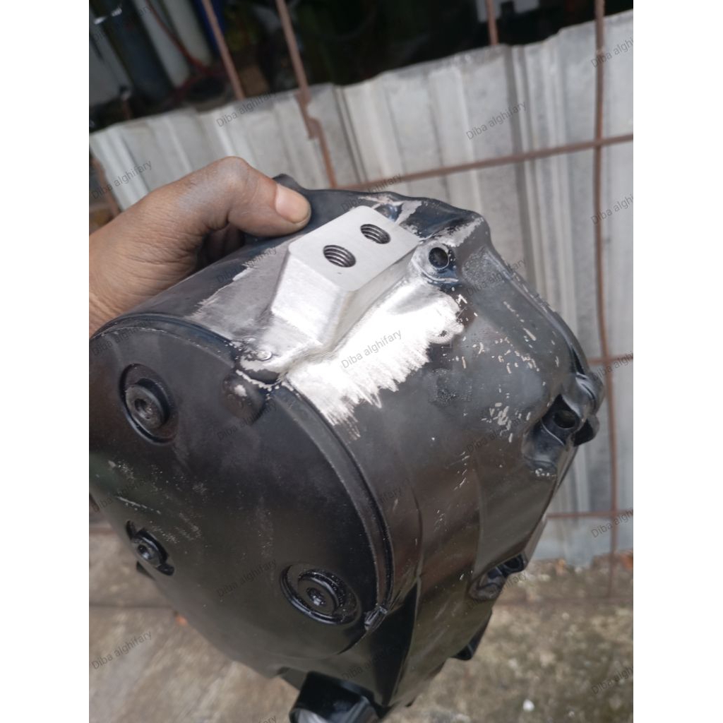 bak kanan supra x 125fi KYZ oil cooler