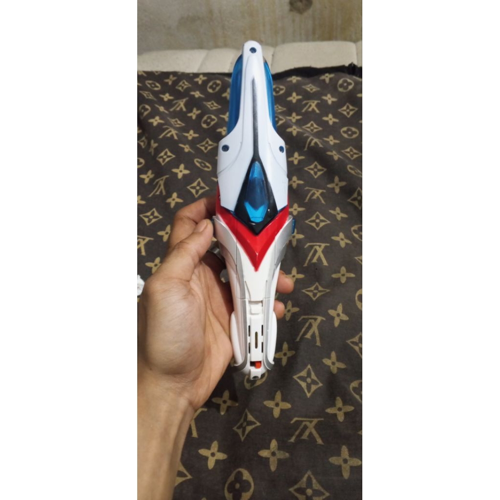 evoltruster Ultraman Nexus recast