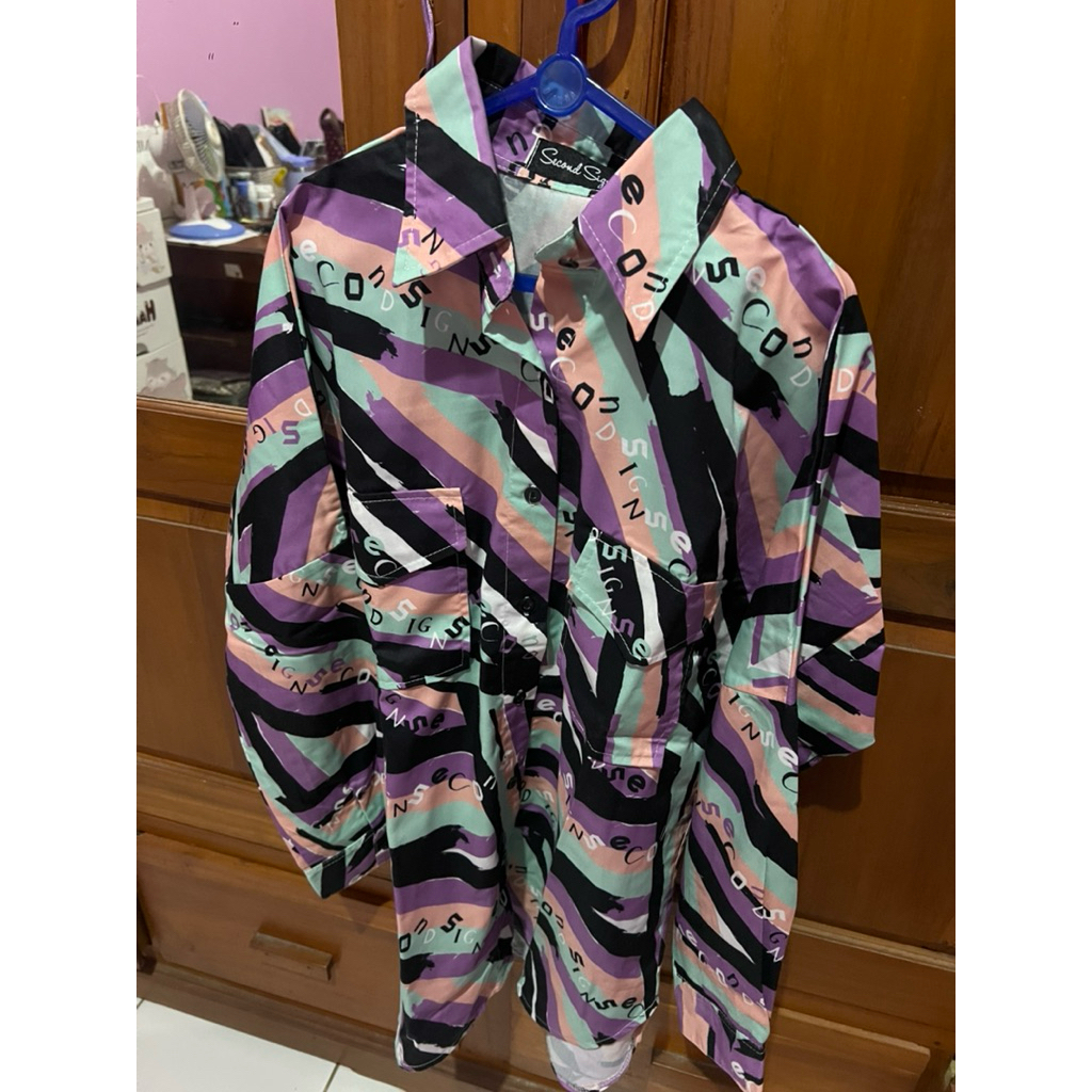 PRELOVED SECOND SIGN kemeja