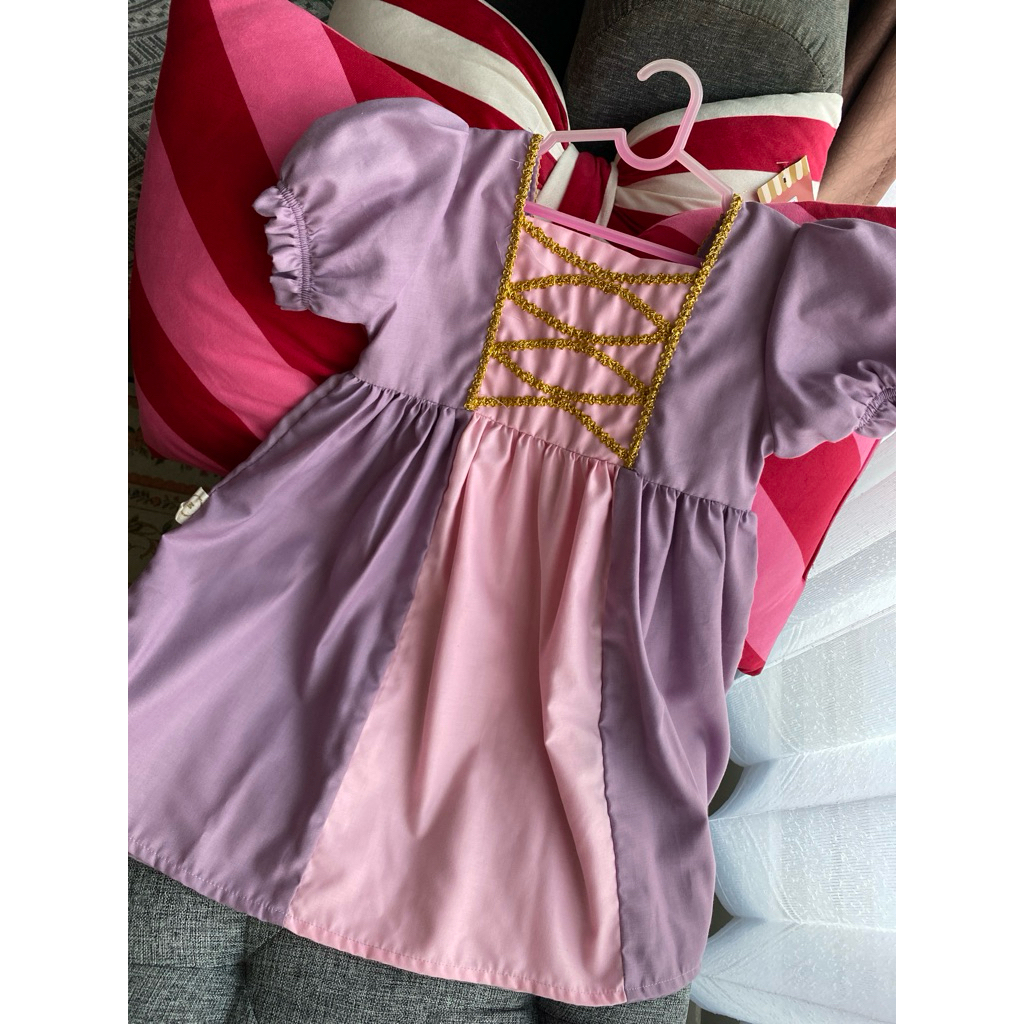 preloved dress rapunzel disney princess full katun 2-3t dress cantik kostum ultah anak perempuan