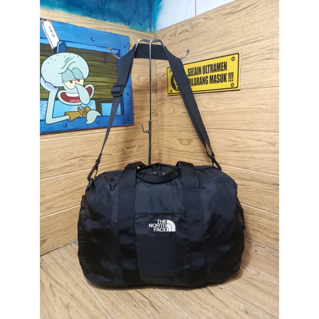 tas dufflebag travelbag olahraga outdoor TNF second original