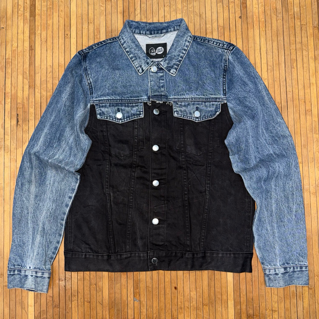 CHEAP MONDAY COLOR BLOCK STRETCH STAPLE DENIM JEANS TRUCKER JACKET