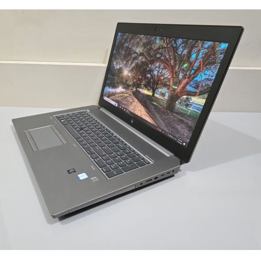 Laptop HP ZBook 17 G6 Intel Core i7 9850H VGA Nvidia Quadro RTX 4000 8GB 17-Inch 4K 3840x2160 Resolu