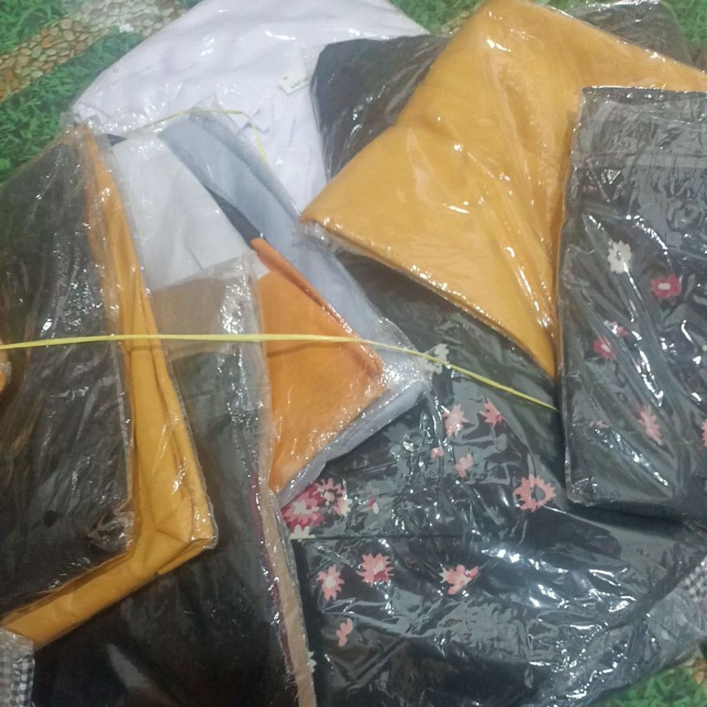 Atasan Murah serba