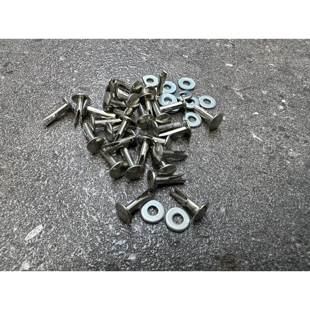paku pen pin kancing karet tepong vespa