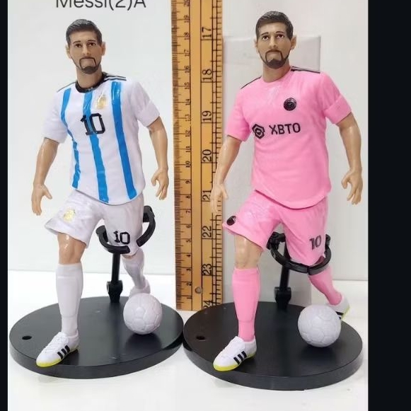 Mainan Action Figure Bola Messi