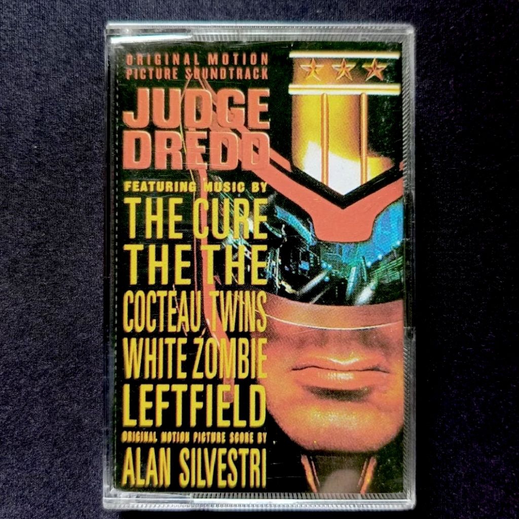 Kaset V/A (The Cure, Cocteau Twins, etc) - OST Judge Dredd