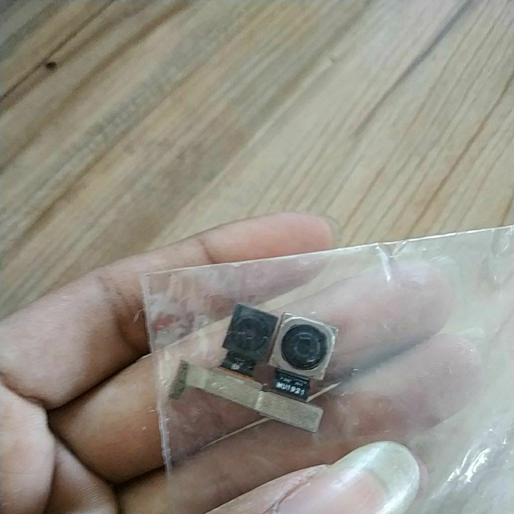 kamera belakang bekas realme 3
