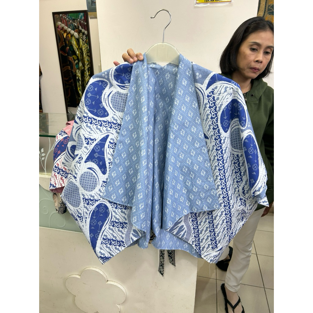 batik outer motif bolak balik