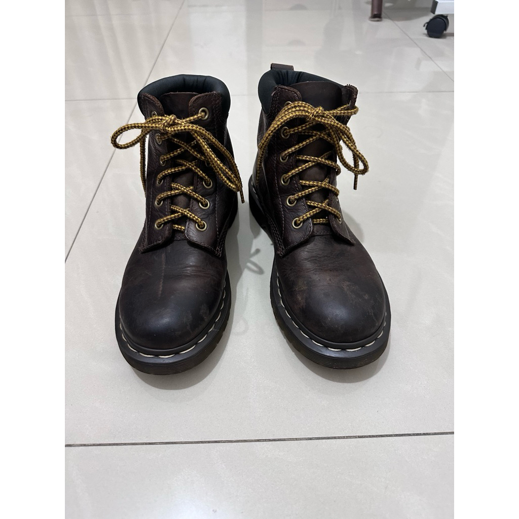 Docmart 939 Saxon Crazy Horse Size 5 / 38