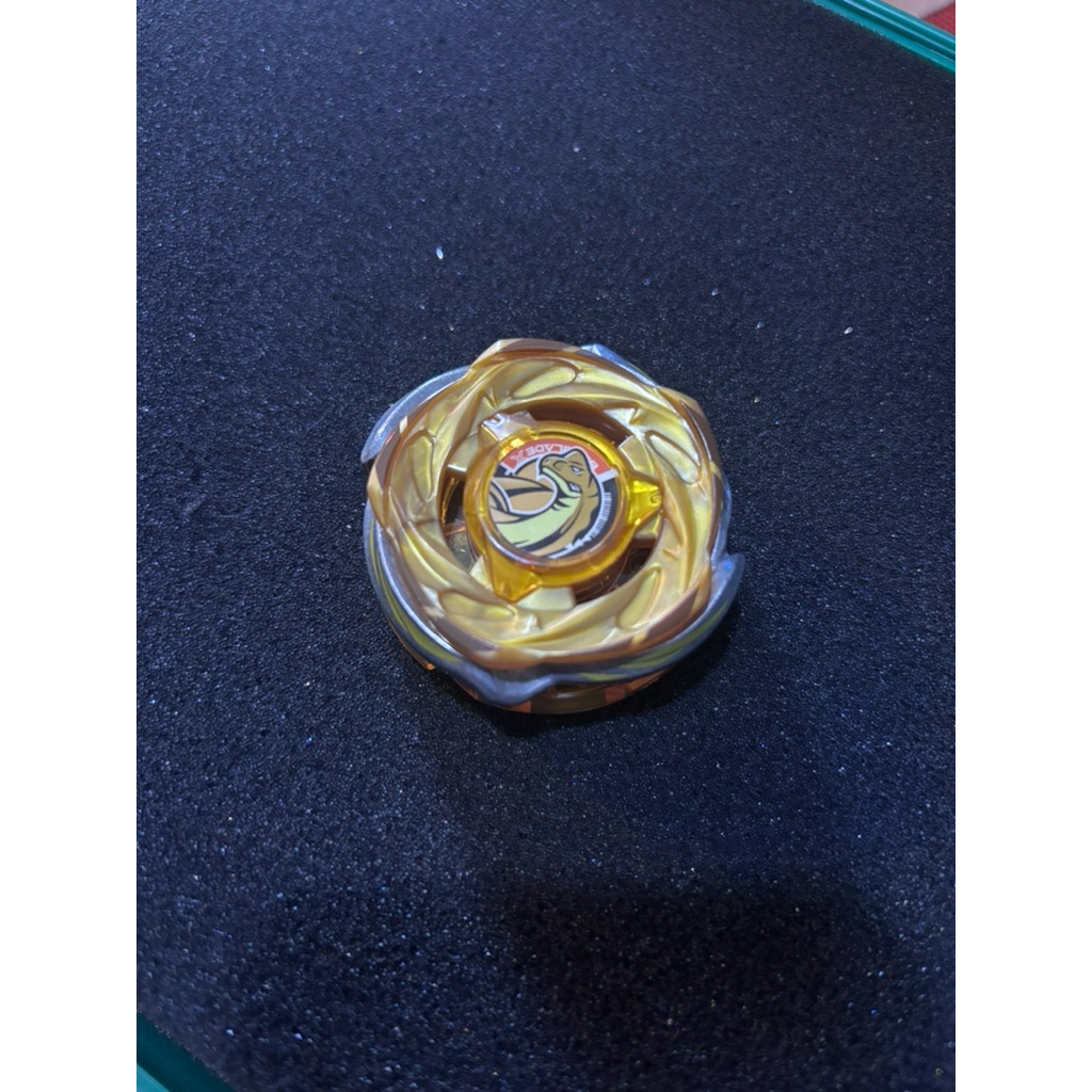 blade n Assist Brachio beyblade X-Takaratomy
