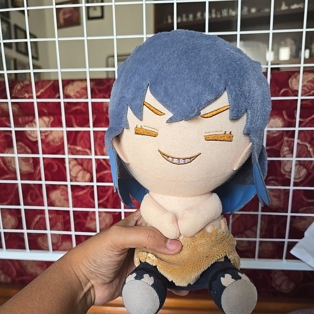 Demon Slayer Inosuke duduk