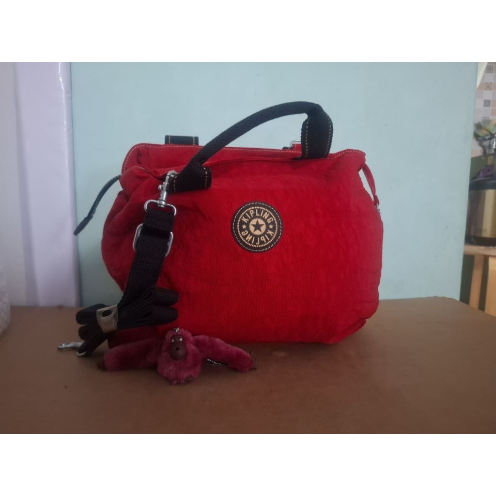 Preloved Shoulderbag Kipling Tas selempang bahu wanita warna merah