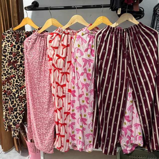 CELANA KULOT RAYON/HOMMY PANTS/KULOT MOTIF RAYON