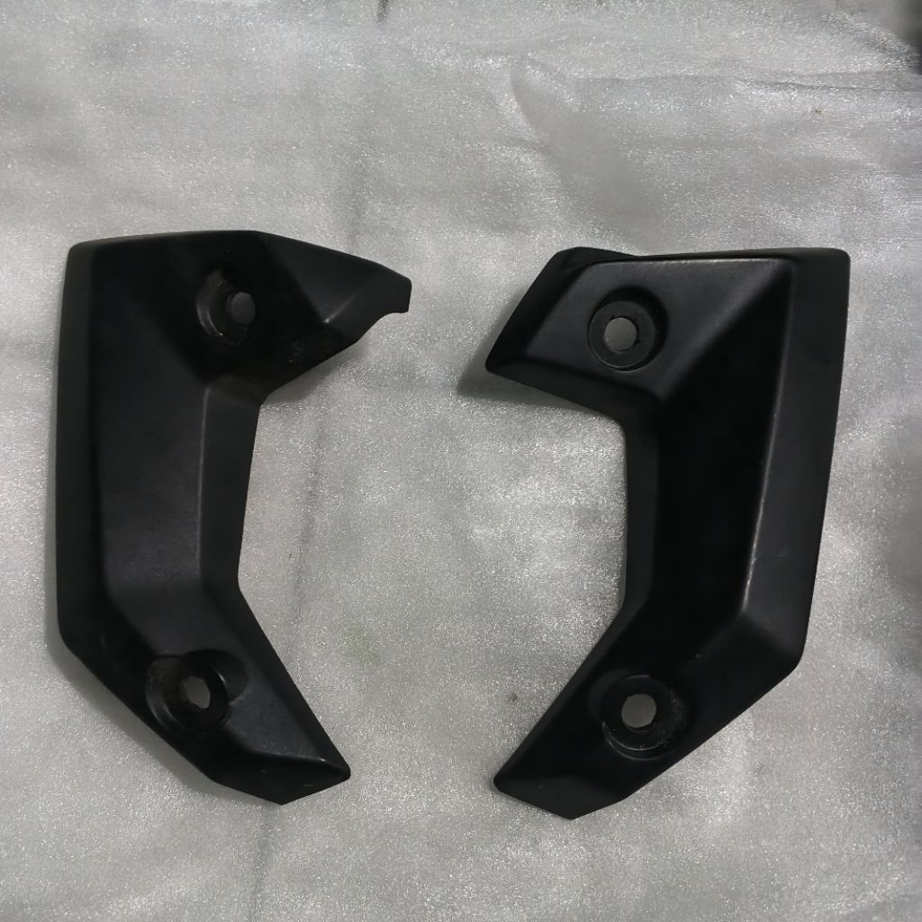 MDR GUNIDE AIR cover tutup samping radiator Yamaha MT25 set kanan  kiri hitam  dop YGP BO4F137VOOPO 