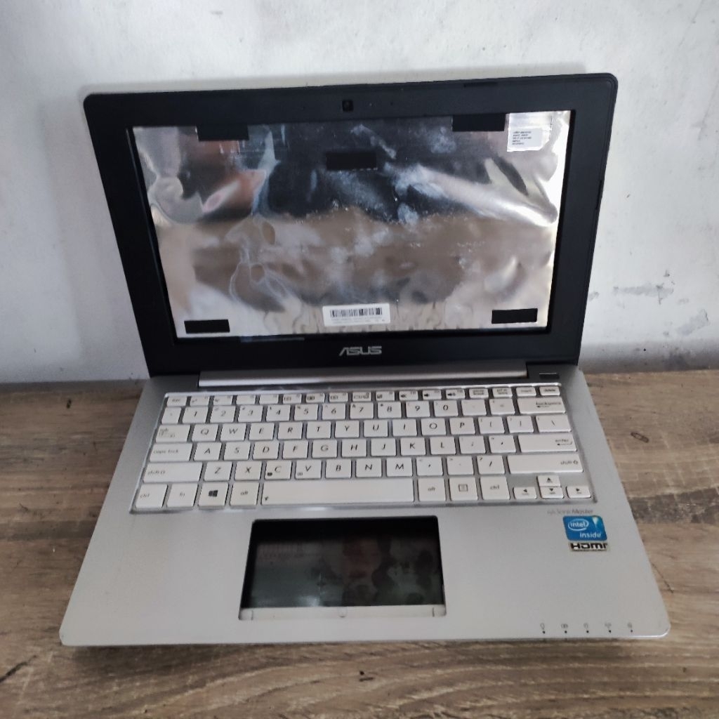 Casing Case Kesing Laptop Asus X201 X201E X201e