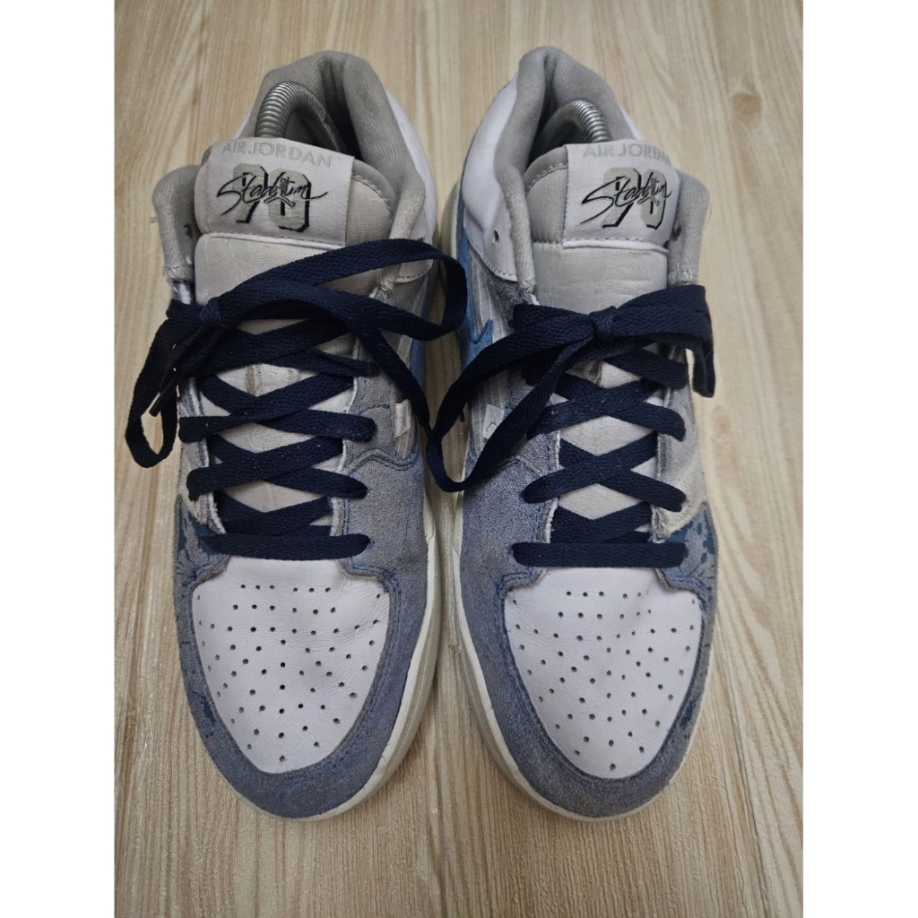 Sepatu Nike air jordan flight formula 23